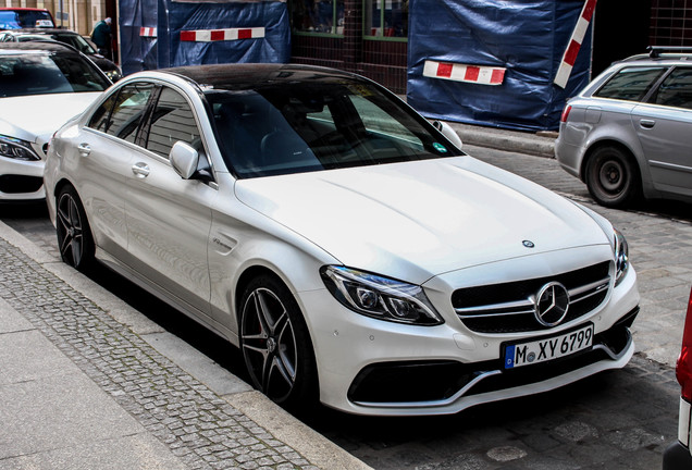 Mercedes-AMG C 63 S W205