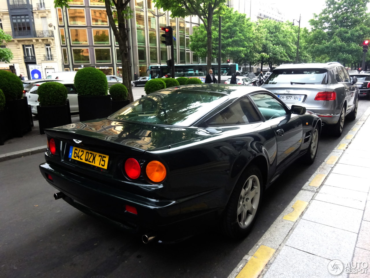 Aston Martin V8 Vantage 1994-1999