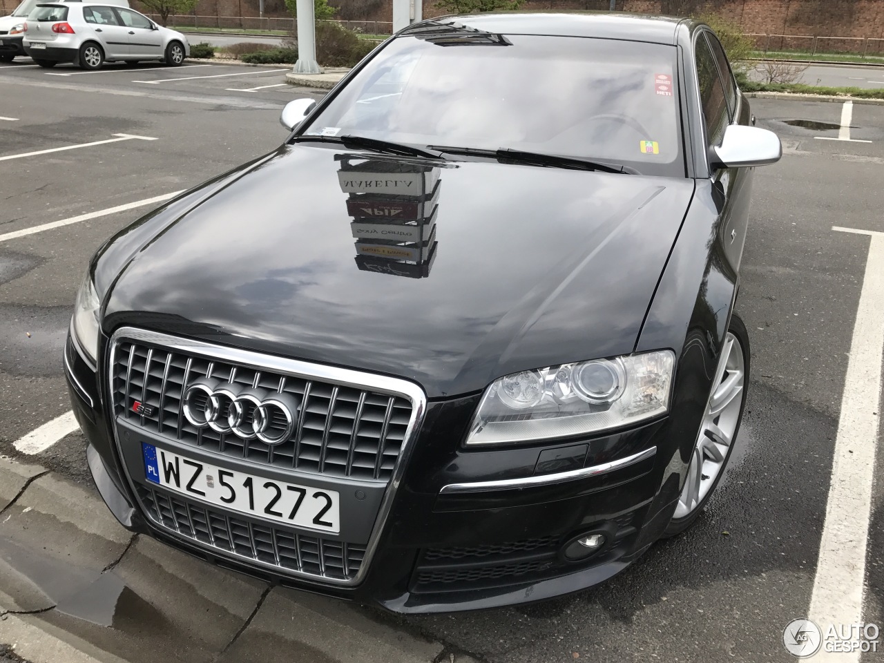 Audi S8 D3