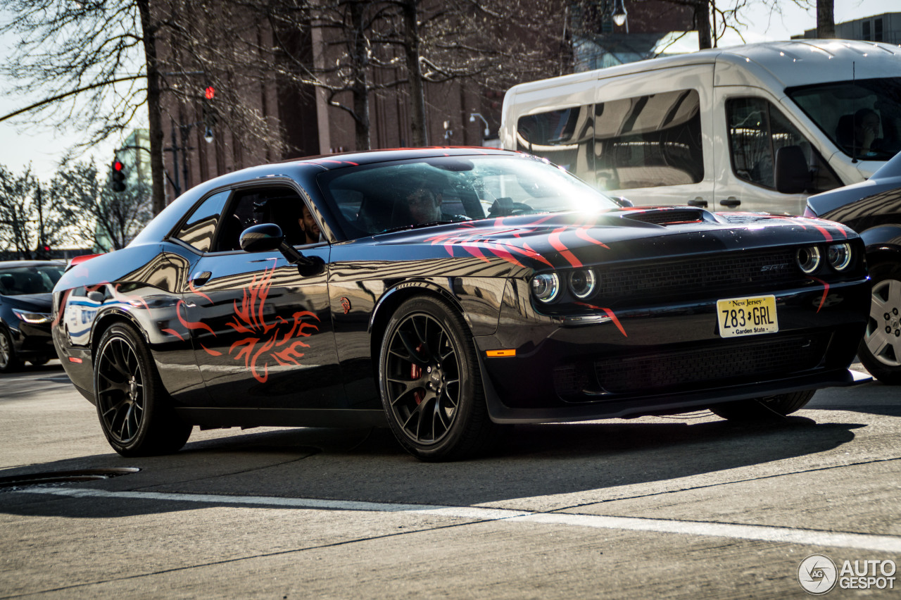 Dodge Challenger SRT Hellcat