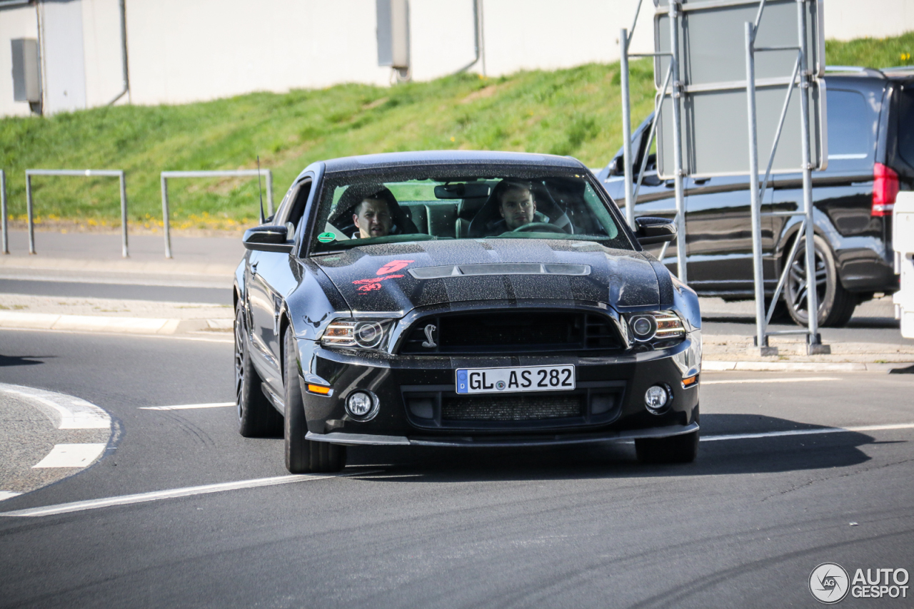 Ford Mustang Shelby GT500 2013