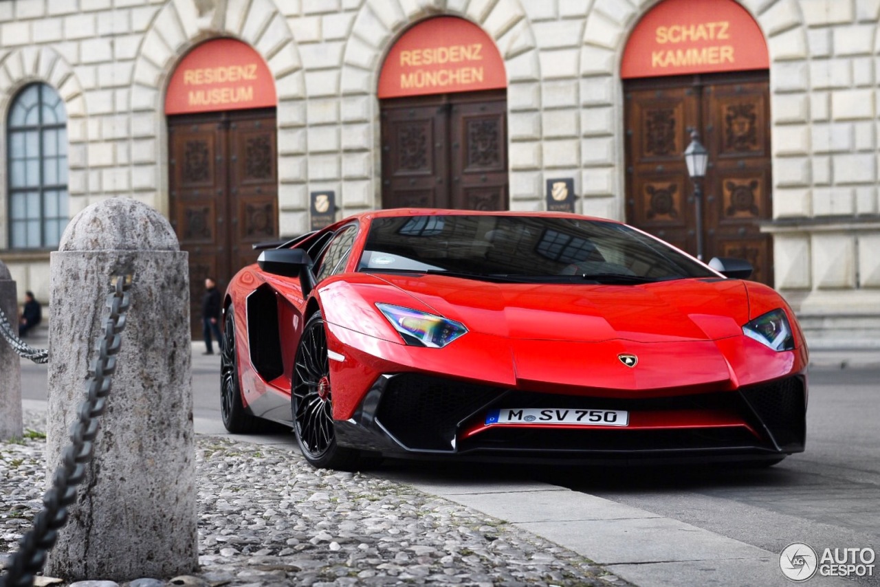 Lamborghini Aventador LP750-4 SuperVeloce