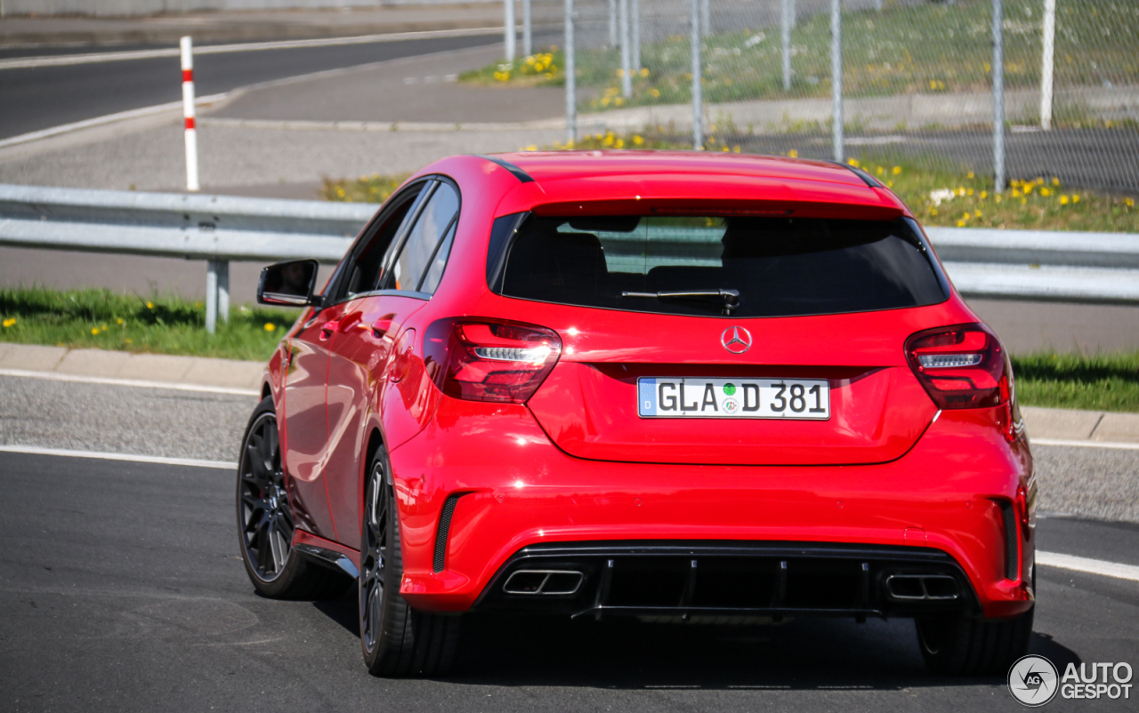 Mercedes-AMG A 45 W176 2015