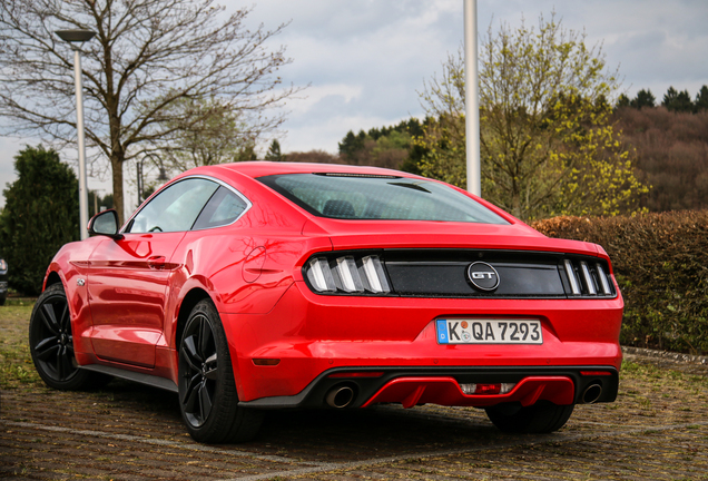 Ford Mustang GT 2015