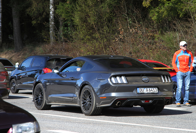 Ford Mustang GT 2015