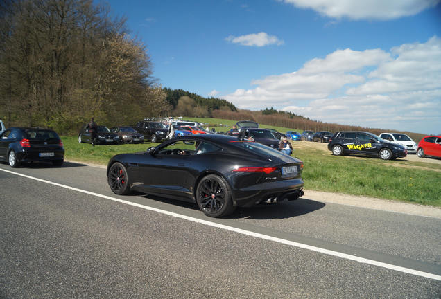 Jaguar F-TYPE R AWD Coupé