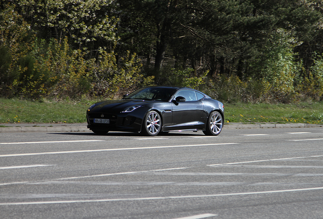 Jaguar F-TYPE S Coupé