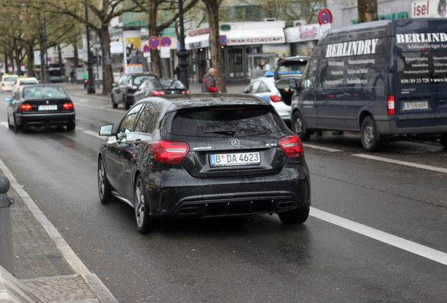 Mercedes-AMG A 45 W176 2015