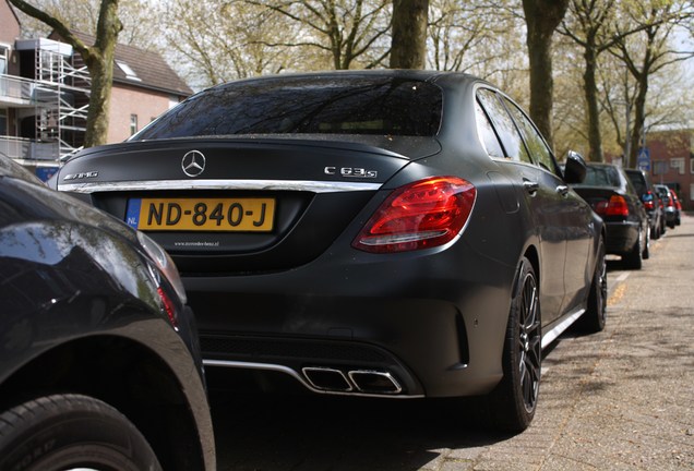 Mercedes-AMG C 63 S W205