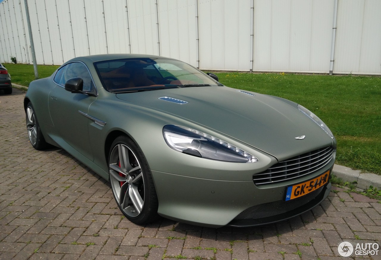 Aston Martin DB9 2013