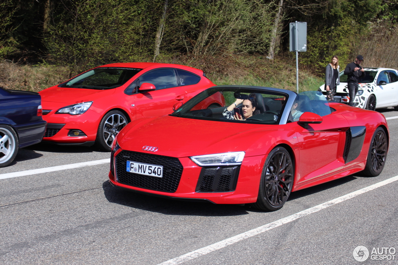 Audi R8 V10 Spyder 2016