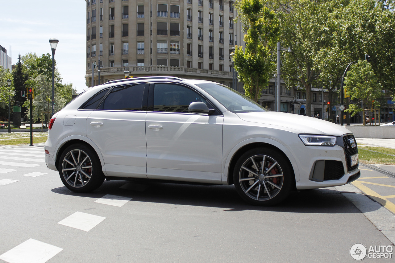 Audi RS Q3 2015