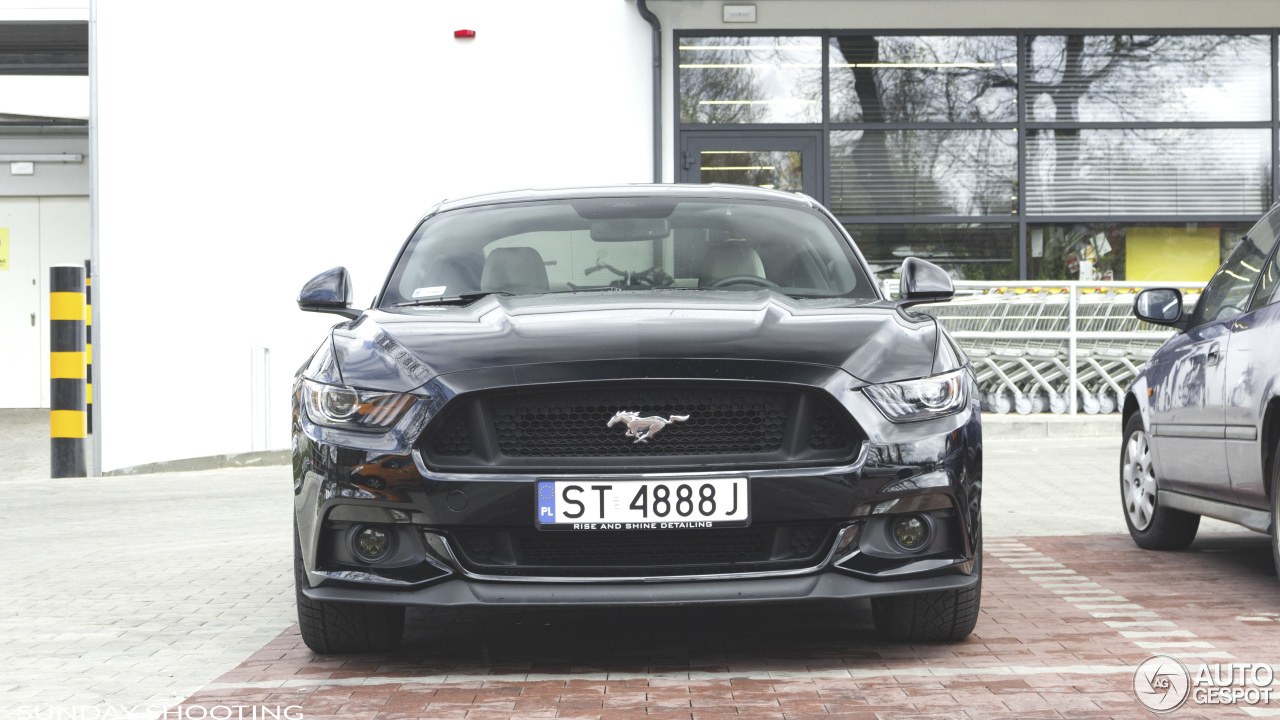 Ford Mustang GT 2015