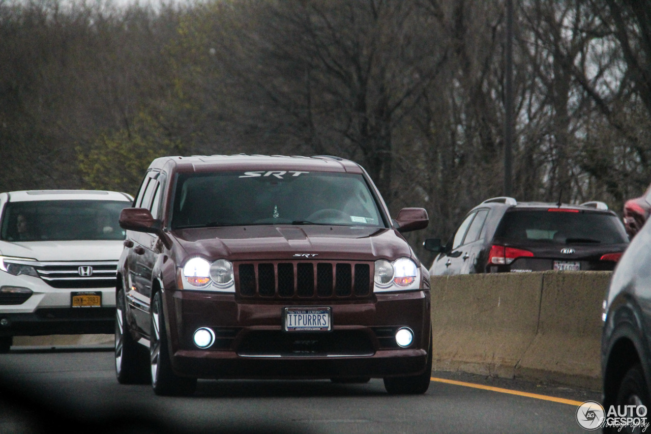 Jeep Grand Cherokee SRT-8 2005