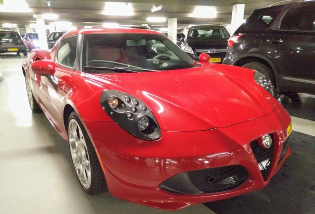 Alfa Romeo 4C Coupé