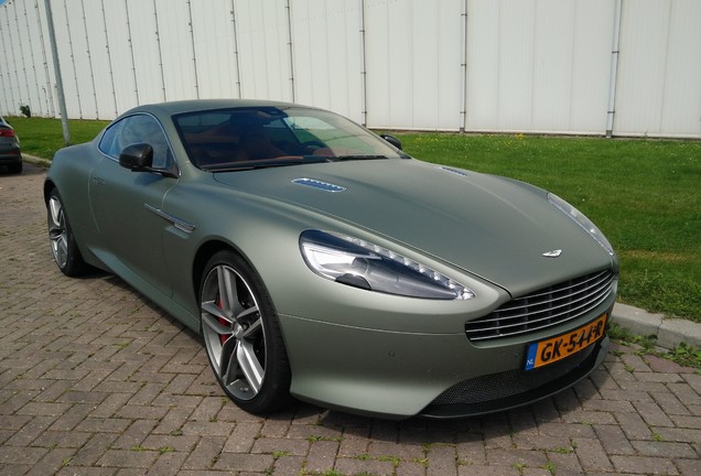 Aston Martin DB9 2013