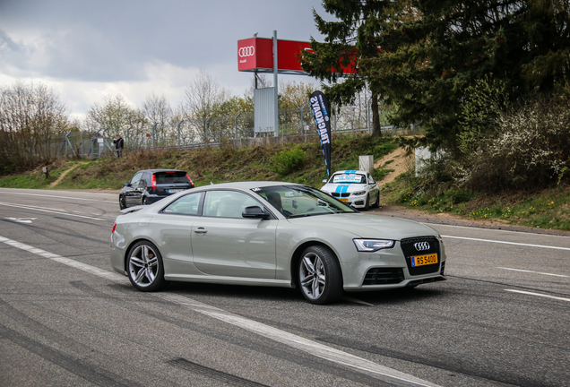 Audi RS5 B8 2012