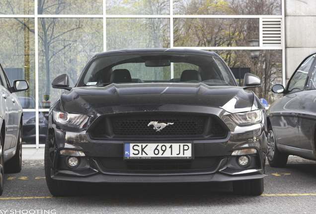 Ford Mustang GT 2015