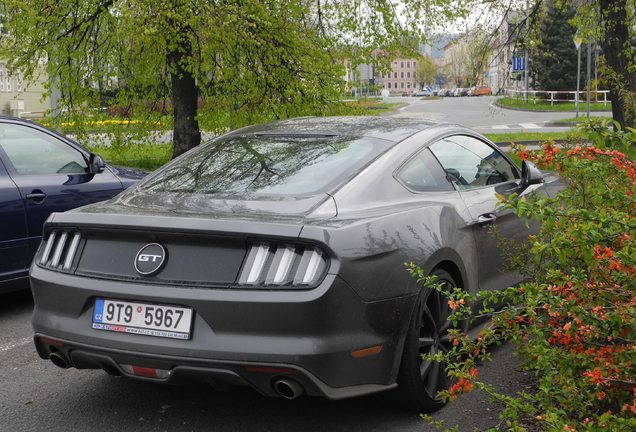 Ford Mustang GT 2015