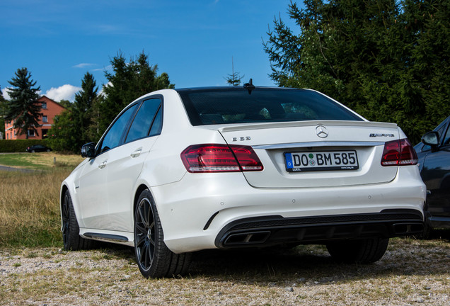 Mercedes-Benz E 63 AMG S W212