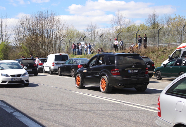 Mercedes-Benz ML 63 AMG W164