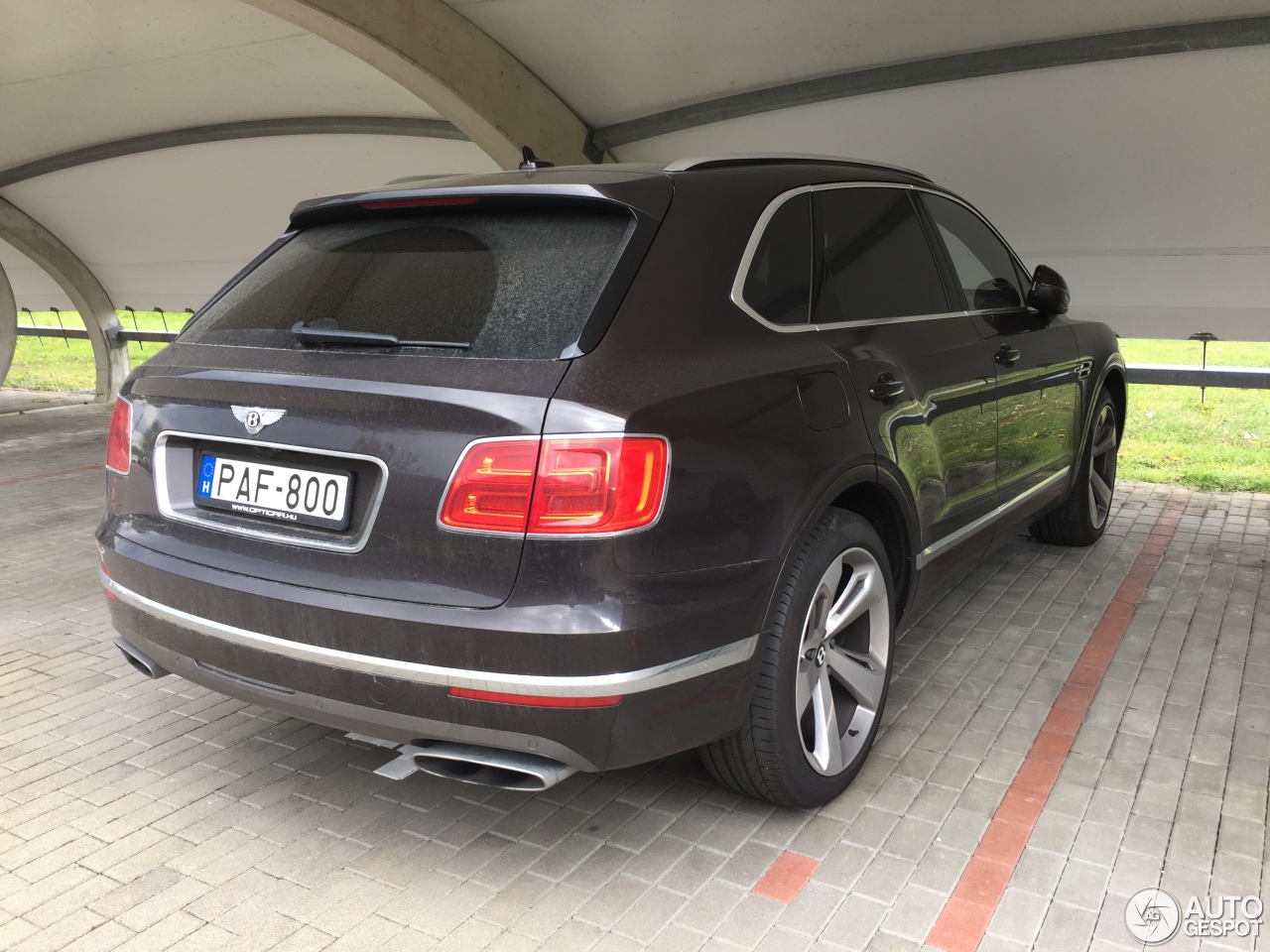 Bentley Bentayga