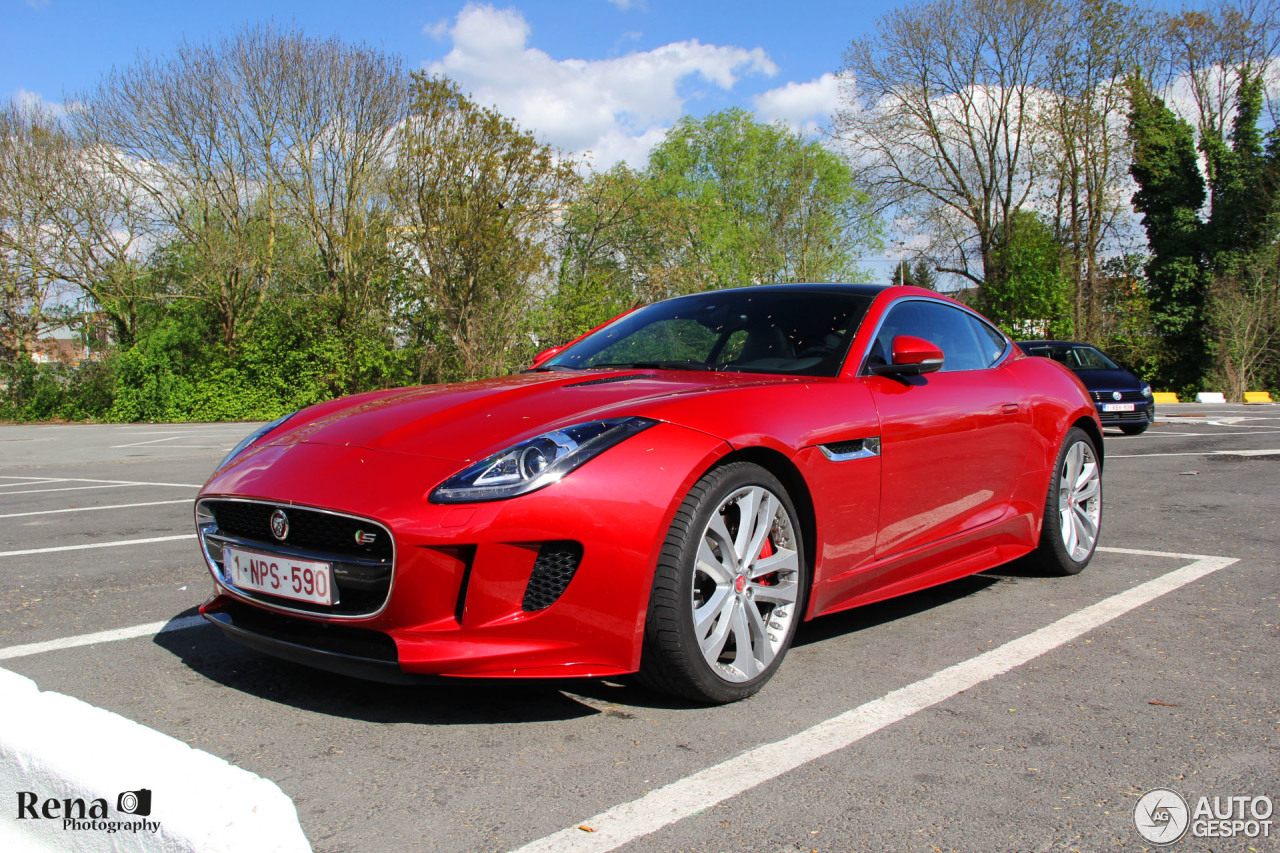 Jaguar F-TYPE S Coupé