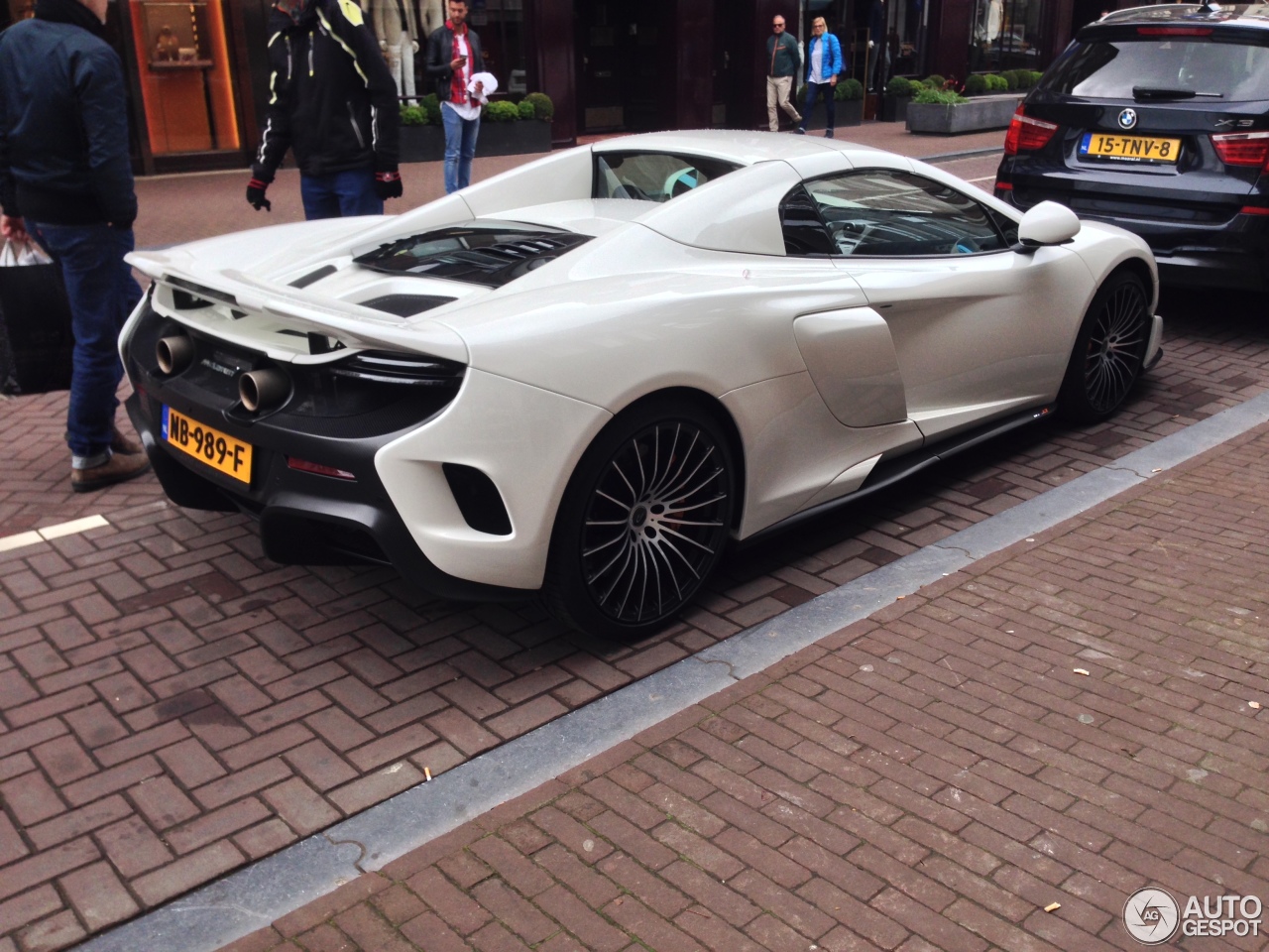 McLaren 675LT Spider