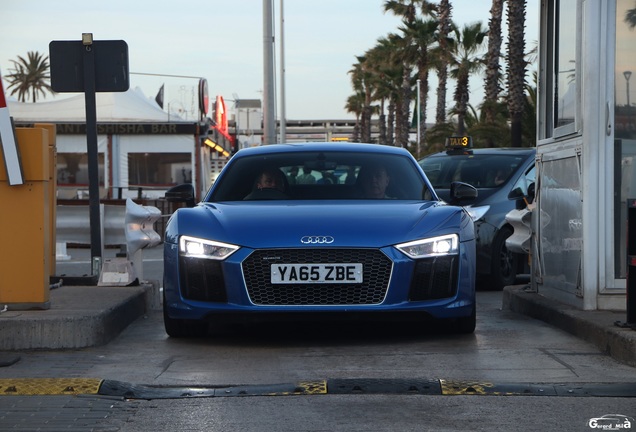 Audi R8 V10 Plus 2015