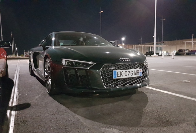 Audi R8 V10 Plus 2015