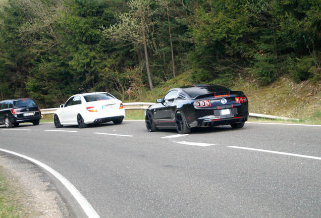 Ford Mustang GT 2013