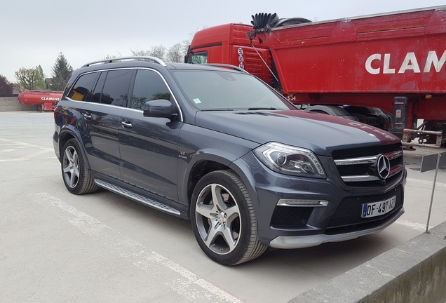 Mercedes-Benz GL 63 AMG X166