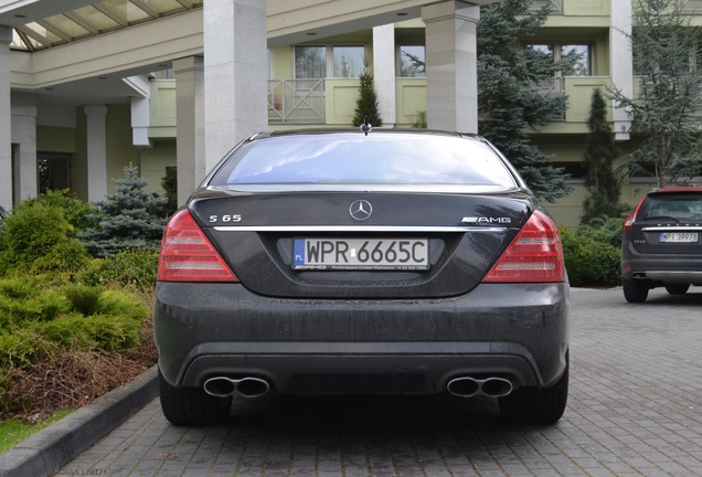 Mercedes-Benz S 65 AMG V221 2010