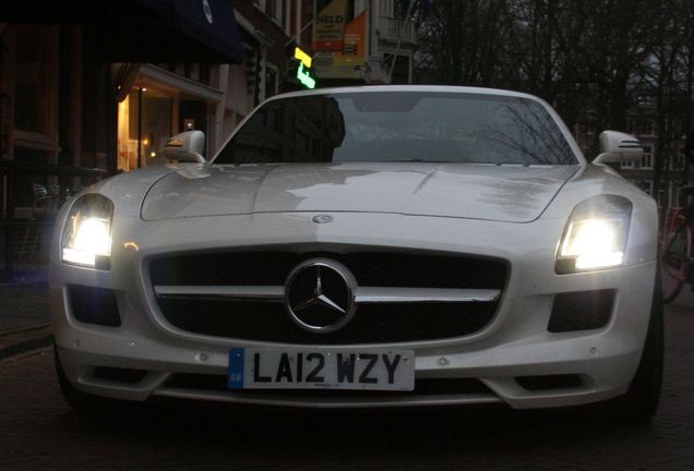 Mercedes-Benz SLS AMG Roadster