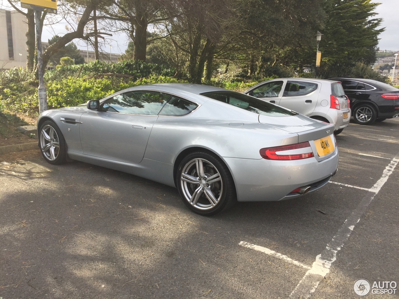 Aston Martin DB9