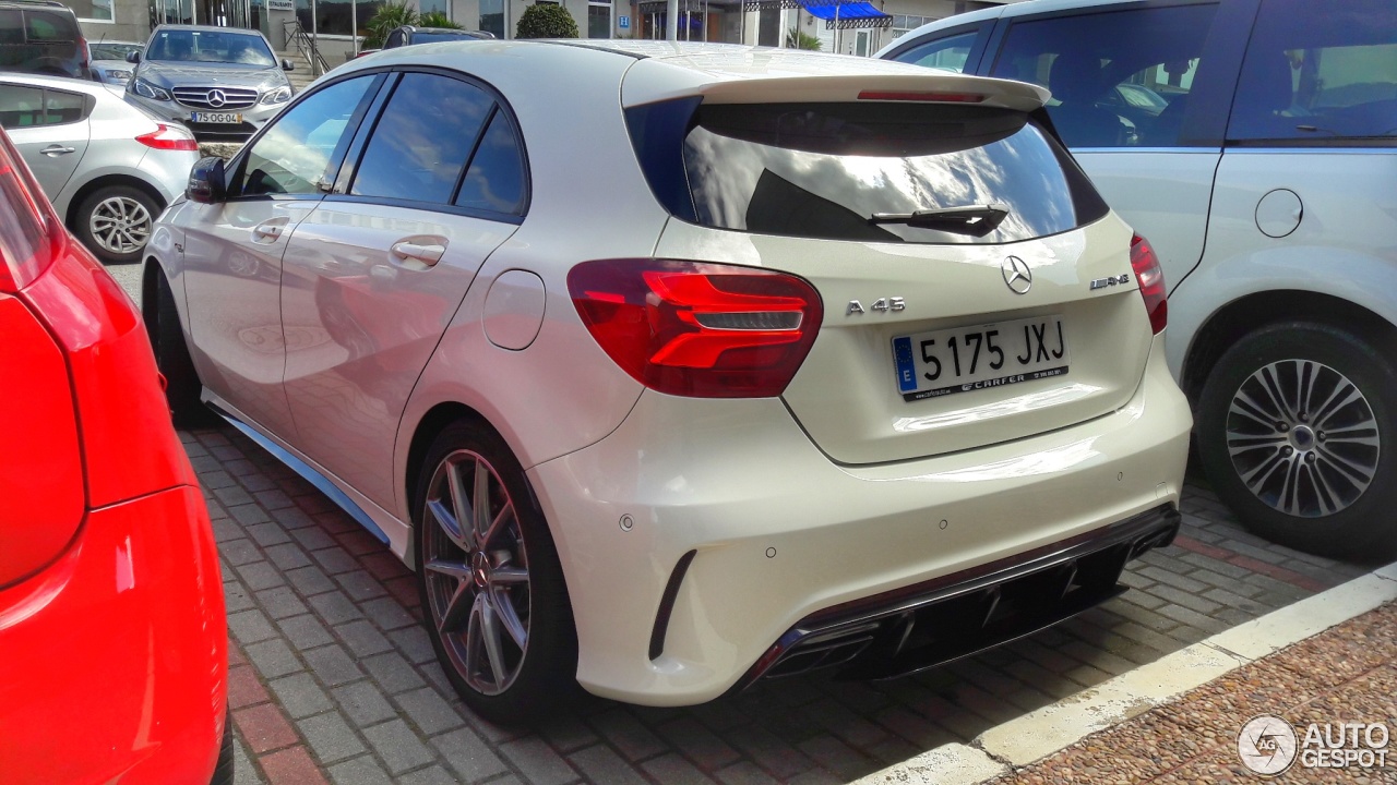 Mercedes-AMG A 45 W176 2015