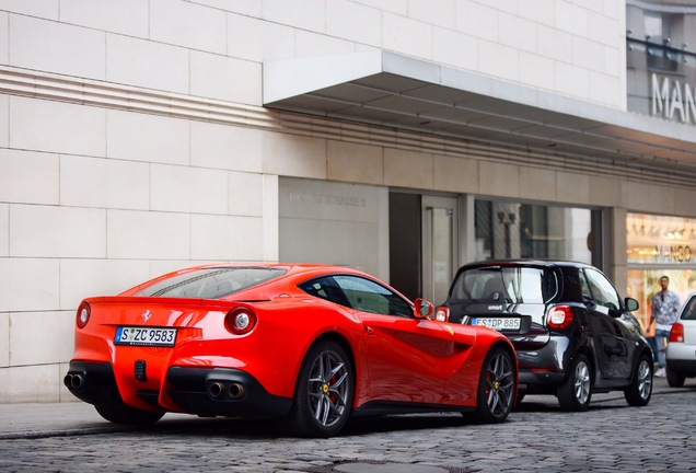 Ferrari F12berlinetta