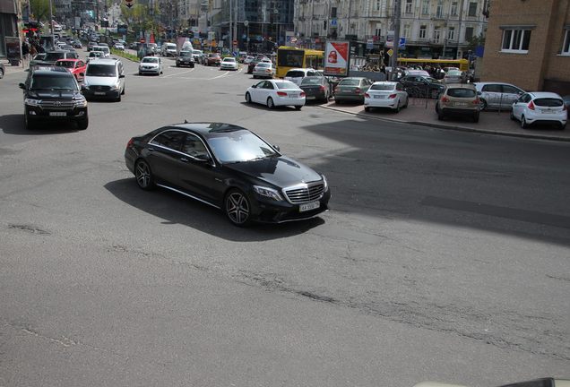 Mercedes-Benz S 63 AMG W222