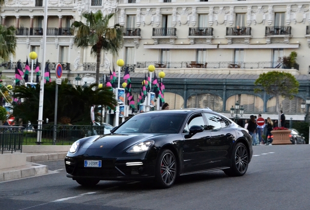 Porsche 971 Panamera Turbo