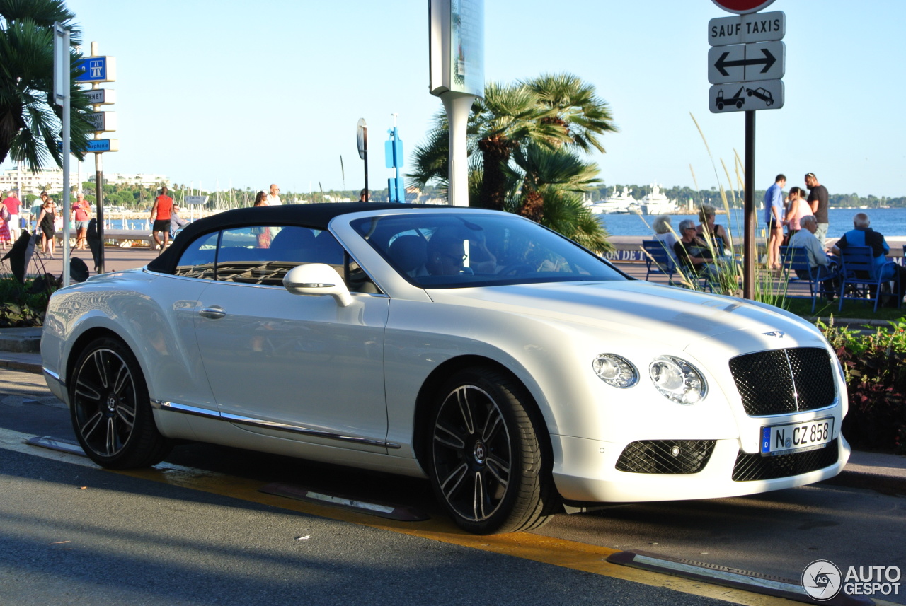 Bentley Continental GTC V8