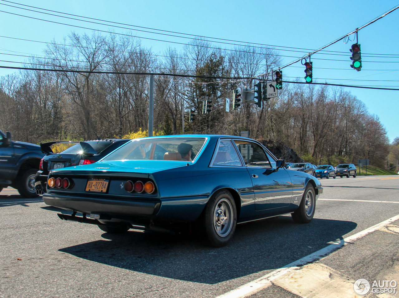 Ferrari 365 GT4 2+2