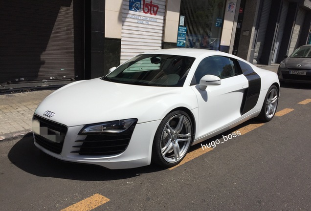 Audi R8