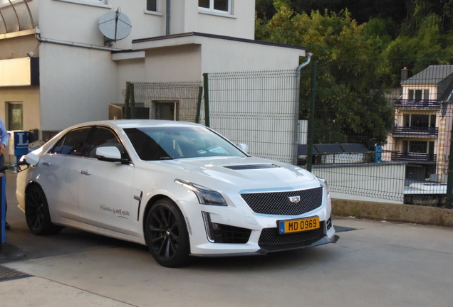 Cadillac CTS-V 2015