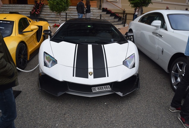 Lamborghini Aventador LP700-4 Roadster MVM Automotive Design