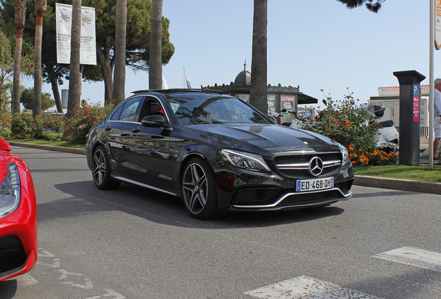 Mercedes-AMG C 63 S W205