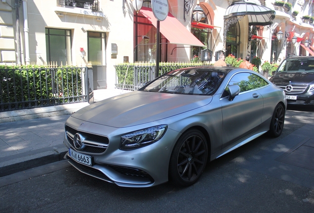 Mercedes-AMG S 63 Coupé C217