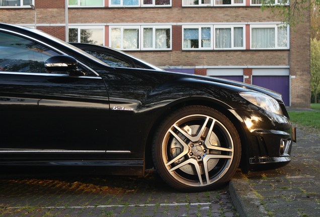 Mercedes-Benz CL 63 AMG C216