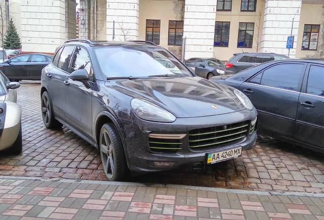 Porsche 958 Cayenne Turbo S MkII