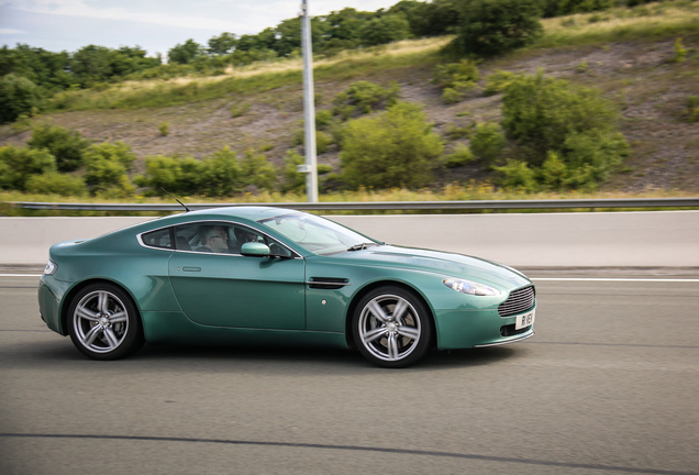 Aston Martin V8 Vantage