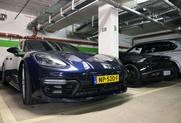 Porsche 971 Panamera Turbo